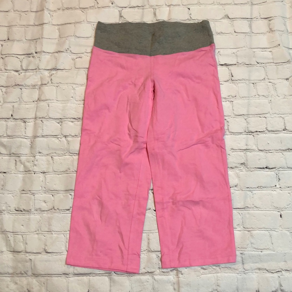 Victoria Secret Pink crop leggings